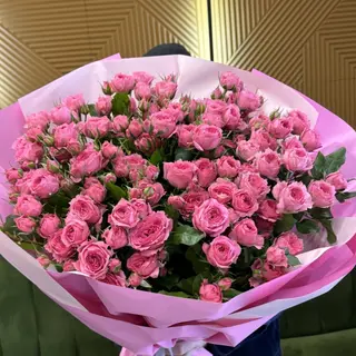 Flowers Center Astana моно-букет с открыткой кустовая роза 11 шт 80 см