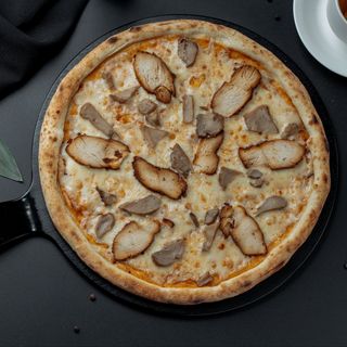 КУРИЦА С ГРИБАМИ 30 см