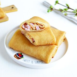 Блин с ветчиной и сыром