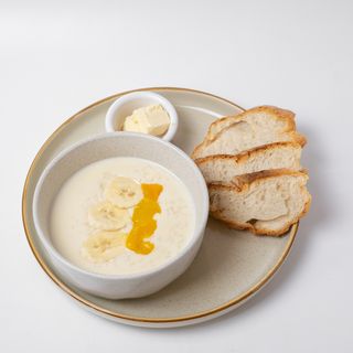 Каша рисовая с манго и бананом