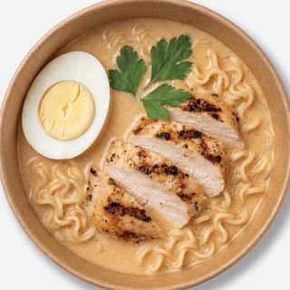 Сырный рамен с курицей