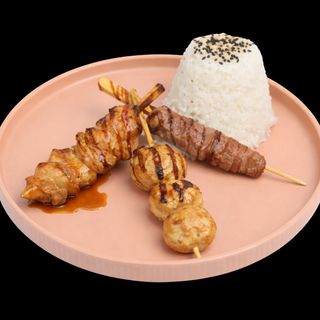 Yaki Brochettes Mixtes