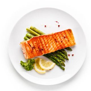 Pavé de Saumon à la Crème Épinard et Champignon