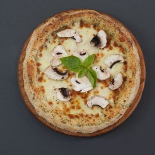 Pizza Funghi