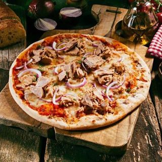 Pizza Tonno e Cippolla
