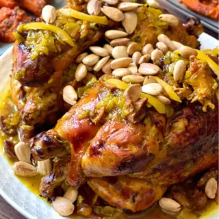 Poulet entier daghmira