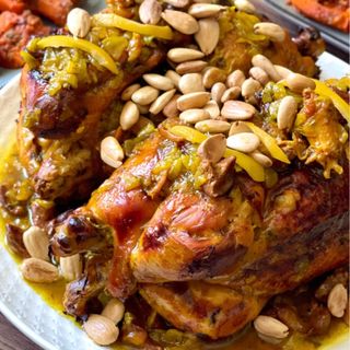 Poulet entier daghmira