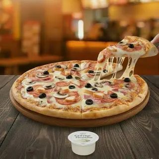 Pizza Spéciale Crème Fraîche