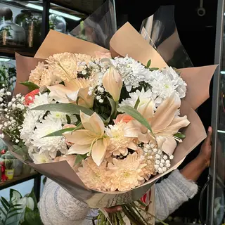 Nude Touch Bouquet