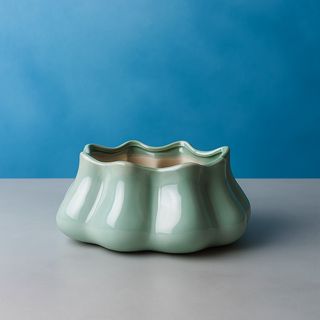 Vase à bord festonné vert pastel 13cm*21cm