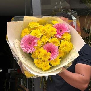 Pink Sunshine Bouquet