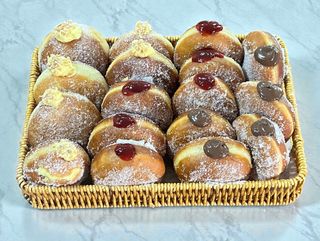 Beignet colis de fraise- 1 pièces