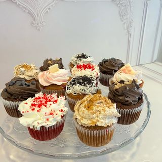 Cup cakes variés fourrées Boite de 6