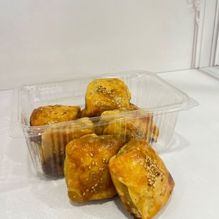 Rghayefs Thon  et oignons caramélisés