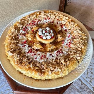 PASTILLA POULET AUX AMANDES 6 - 8 personnes