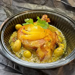 Tagine de Poulet aux olives vertes