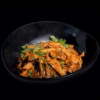 Émincés De Poulet Au Gingembre Et Champignons Frais