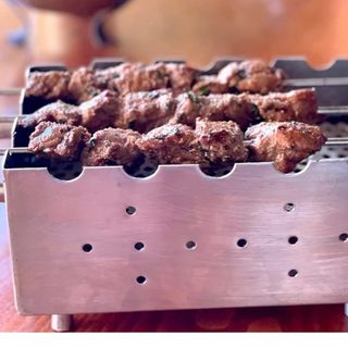 Plat brochettes de veau