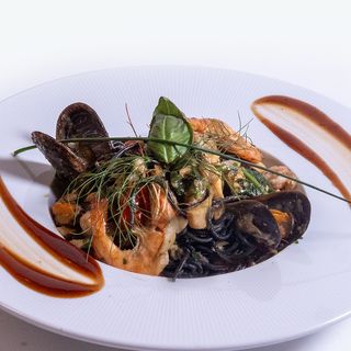 Spaghetti noir fruits de mer
