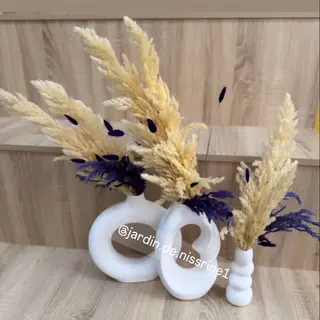 Trio bloom