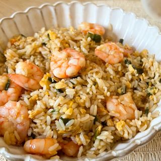 Riz contenai crevette