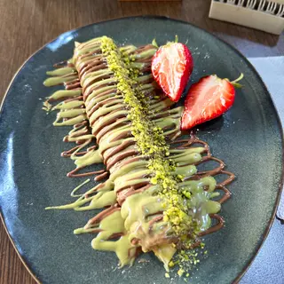 Crêpes dubai by kunafita