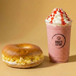 Bagel + Milkshake
