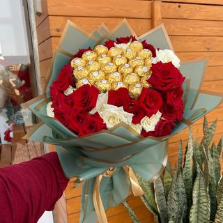 باقة ورد للزوجة الغالية