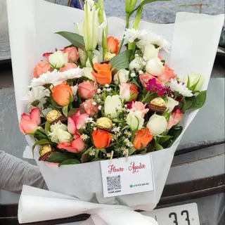 bouquet fleurs avec chocco