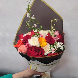 باقة ورد لامي
