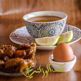 Harira + Dattes Et Chebakia