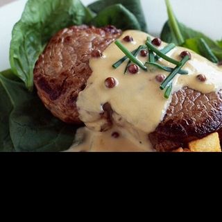 Emincé de boeuf sauce au poivre 