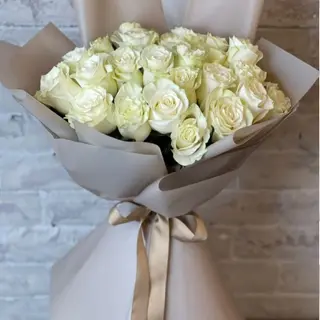 35roses blanches