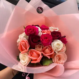 20 roses variées