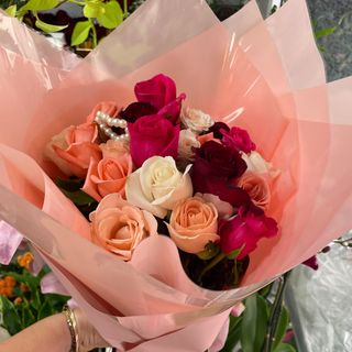 15 roses variées