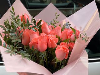 20 roses rose et feuillage