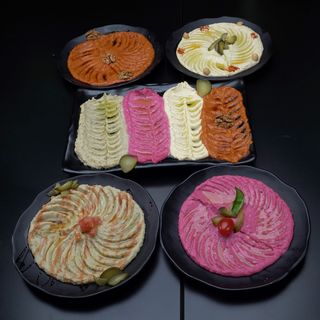 ASSORTIMENT MEZZE FROID ( 4 PIECES AU CHOIX)