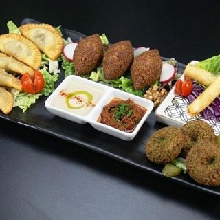 ASSORTIMENT MEZZE CHAUD