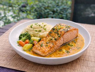 Pavé De Saumon et sa sauce à l’orange