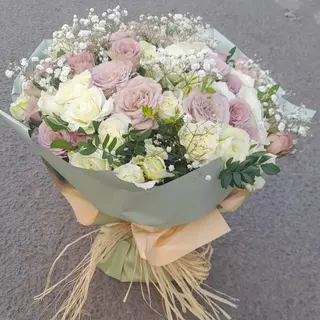Composition Florale (bouquet amin)
