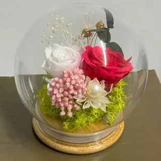cloche boule en 2 rose éternelle(blanc et fuchsia )10cm)