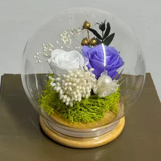 cloche boule en 2 rose éternelle(blanc et violet) 10cm