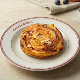 Pain aux raisins