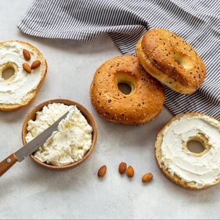 Bagel, Fromage Blanc, Confiture Maison