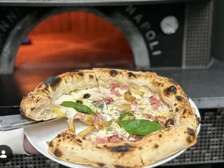 PIZZA JOMBON