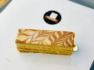 MILLEFEUILLES NOISETTE