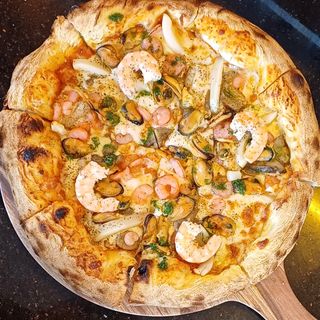 Pizza Fruits de Mer