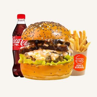 Goat Burger  + Frite Fait Maison + Soda 33cl  au choix