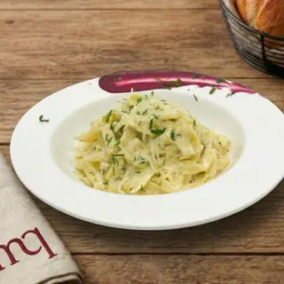 Tagliatelle alfredo