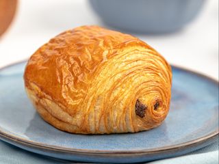 PAIN AU CHOCOLAT
